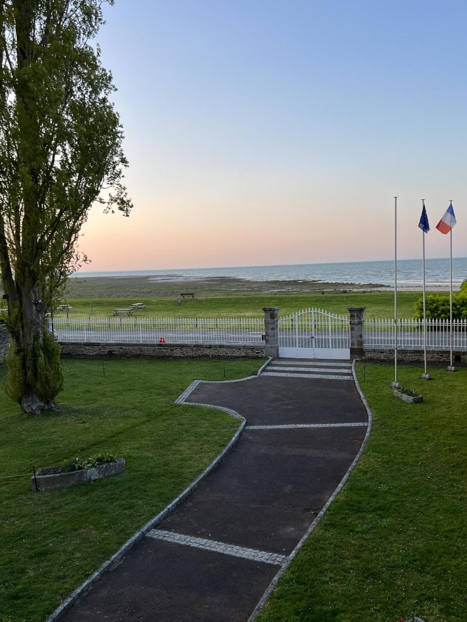 La Salmoniere Hotel Льо Вивие-сюр-Мер Екстериор снимка
