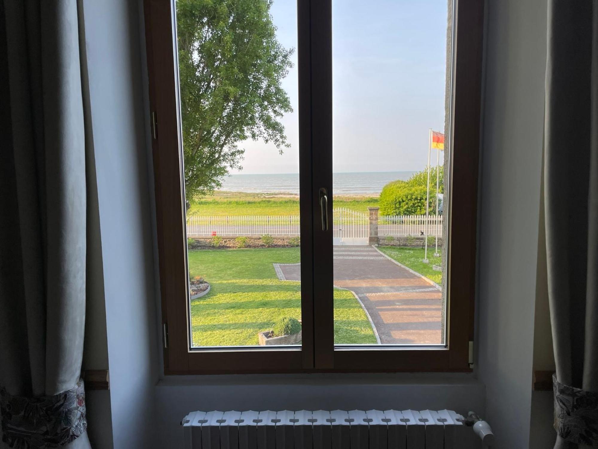 La Salmoniere Hotel Льо Вивие-сюр-Мер Екстериор снимка